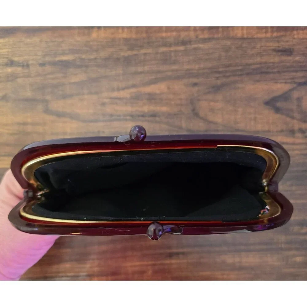 Vintage Floral Needlepoint Clutch Purse With Maroon Frame & Kiss Lock Closure - Picture 6 of 8